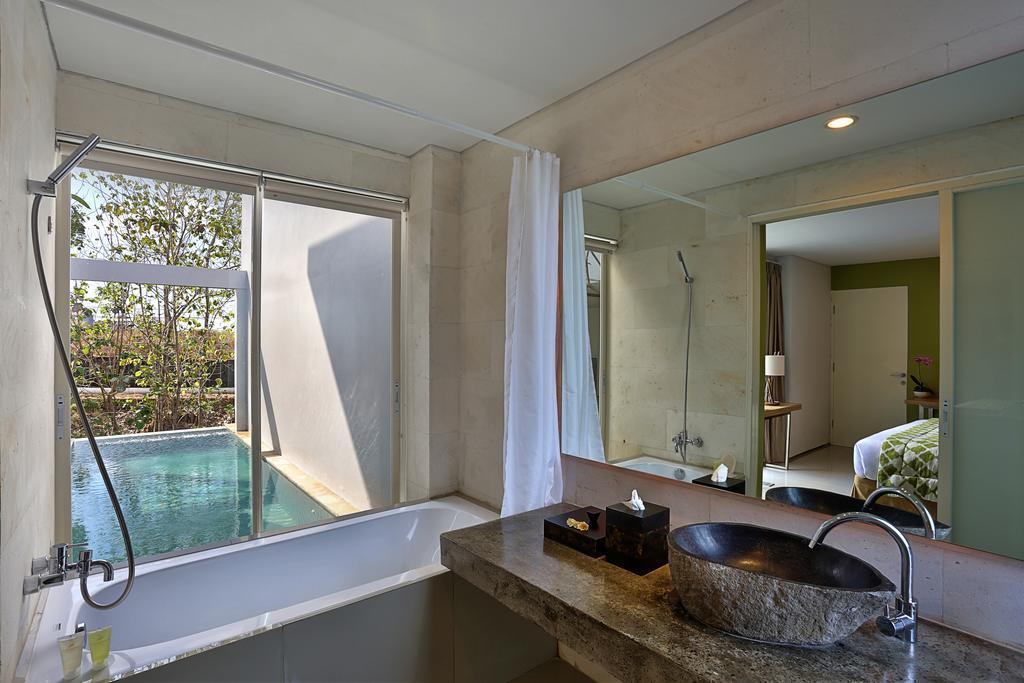 Garden Bay View Villa Nusa Dua  Dış mekan fotoğraf
